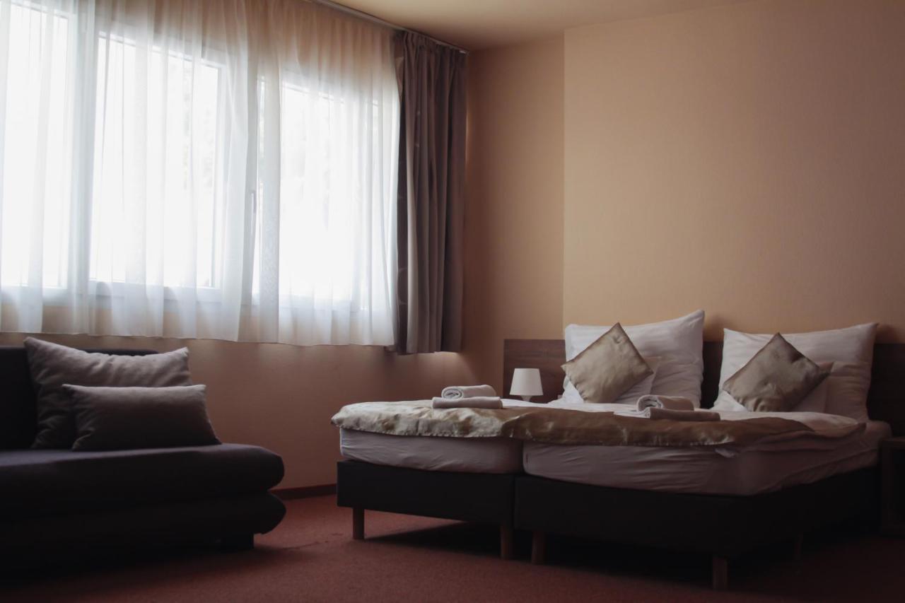 Centrooms 埃格尔 外观 照片