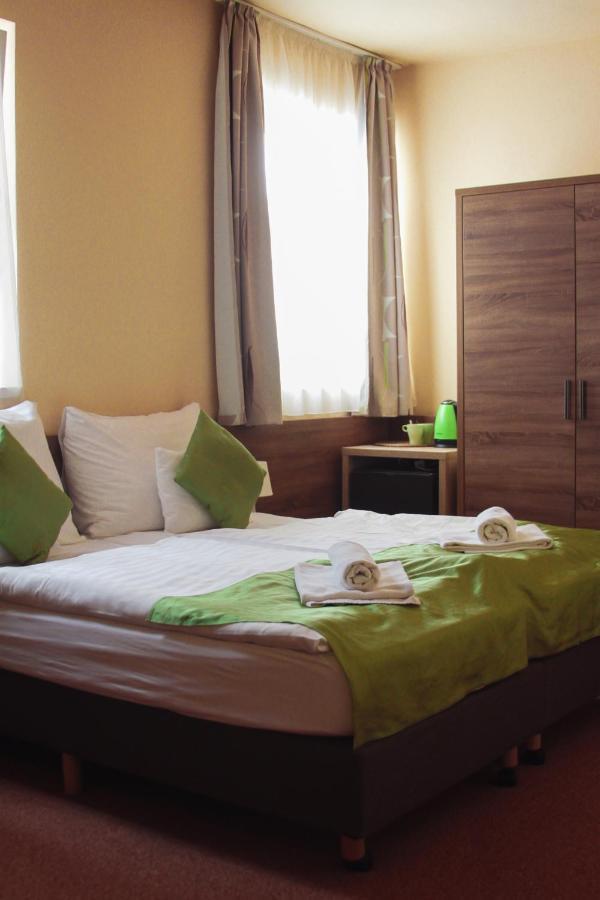 Centrooms 埃格尔 外观 照片