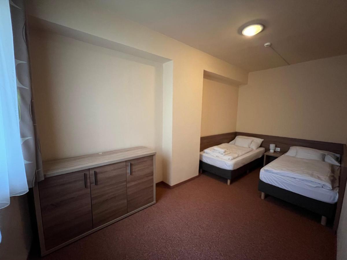 Centrooms 埃格尔 外观 照片